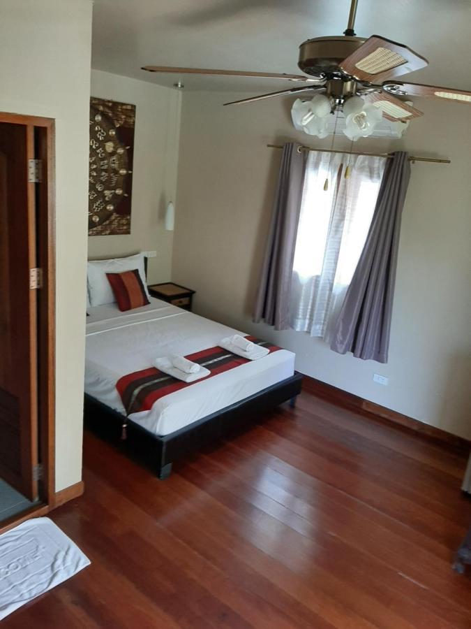 Liam'S Guesthouse Adults Only Chiang Mai Extérieur photo